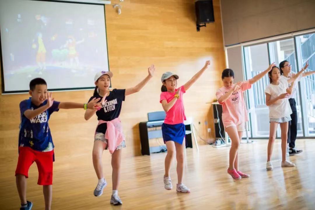 中国秦皇岛阿那亚科学艺术夏令营